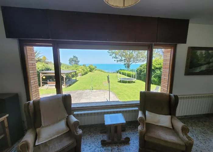 Sabugos, Entre El Mar Y La Montana 라 이슬라